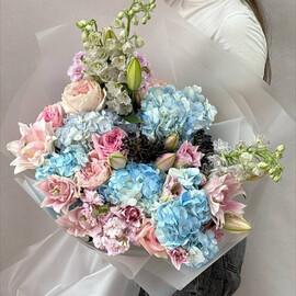 Авторский букет"Созвездие"