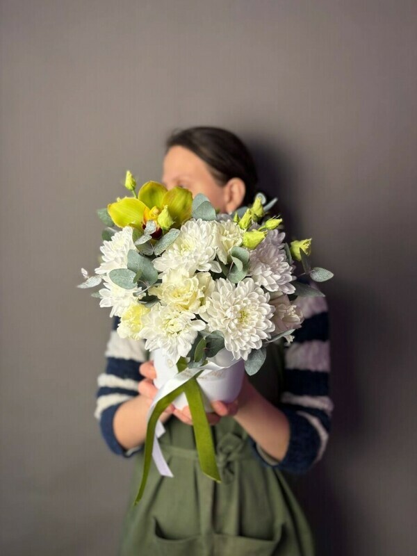 Korobochka s orhideej №1, standart