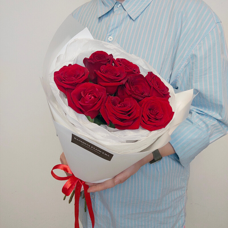 букет из 9 красных роз, 9 красных роз