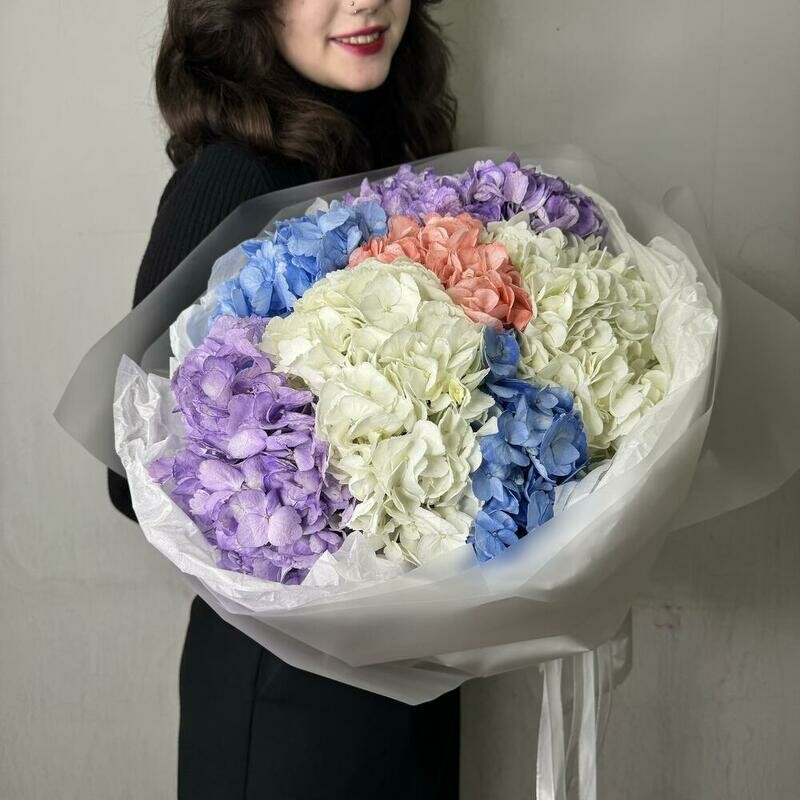 Букет из 7 гортензий микс , стандартный