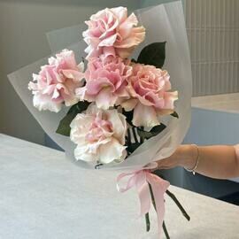 Букет из 5 Французских роз «Пинк Мондиаль» 