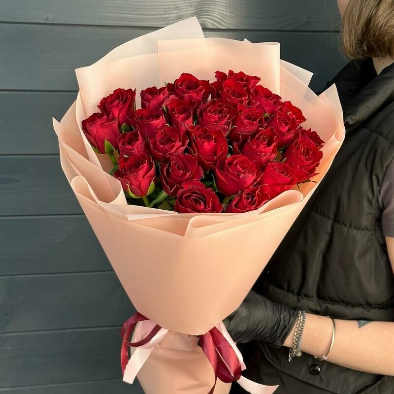 25 красных роз Кения , стандартный