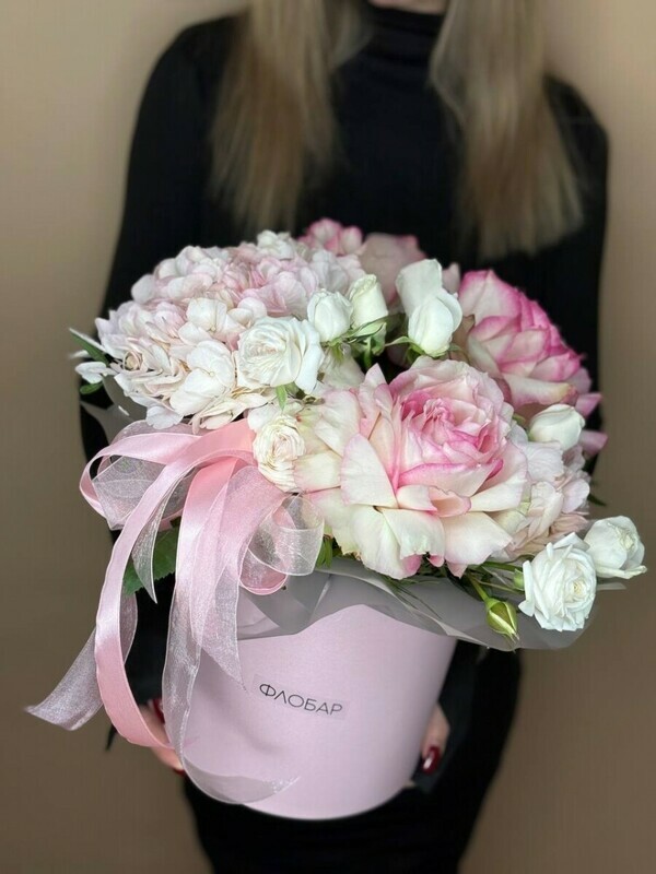 Шляпная коробка с цветами, стандартный