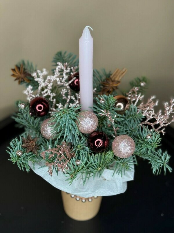 Новогодняя композиция в стаканчике со свечой, стандартный