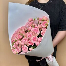 Buket iz kustovih roz