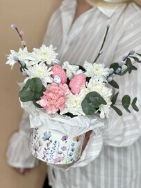 Пасхальная композиция в кашпо