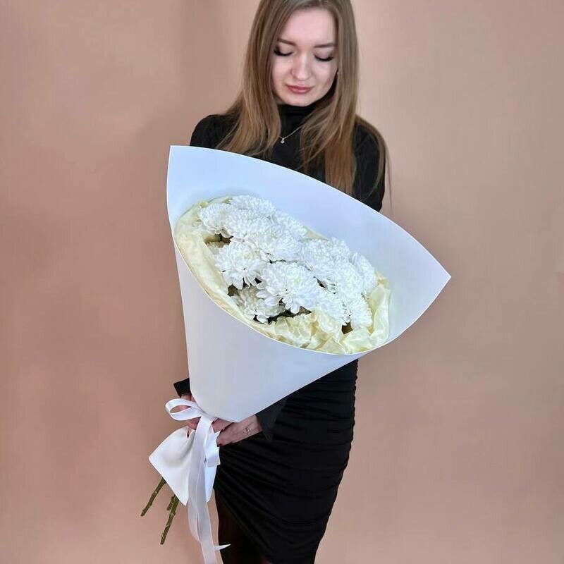 Букет Балтика, 3 хризантемы в упаковке