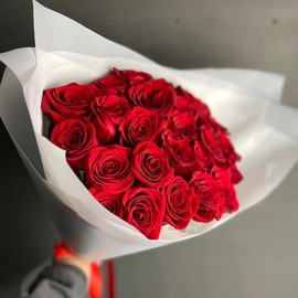 Красные розы Эквадор