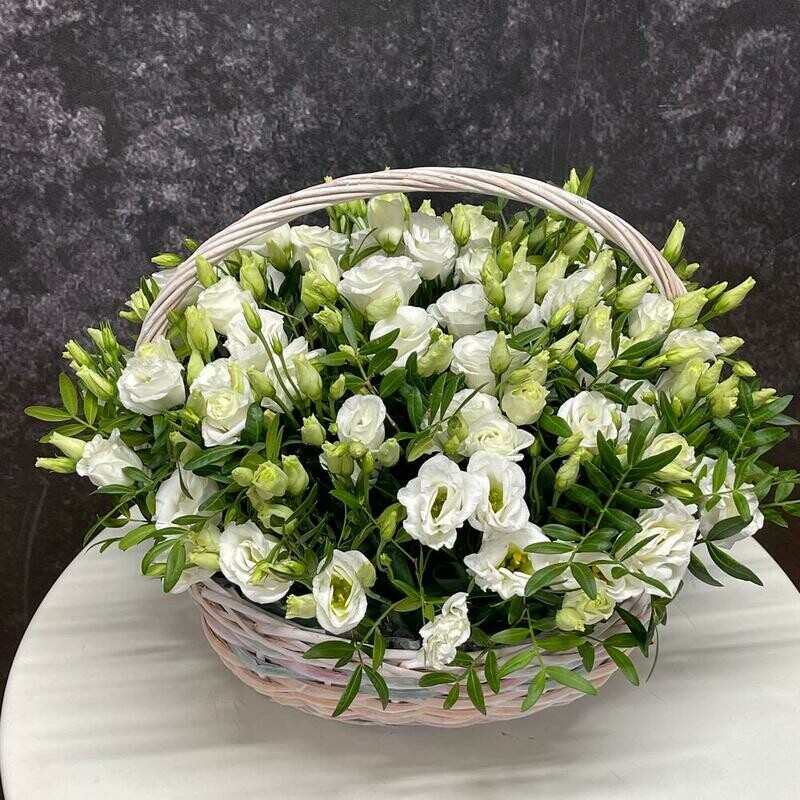 Корзина с цветамии, премиум