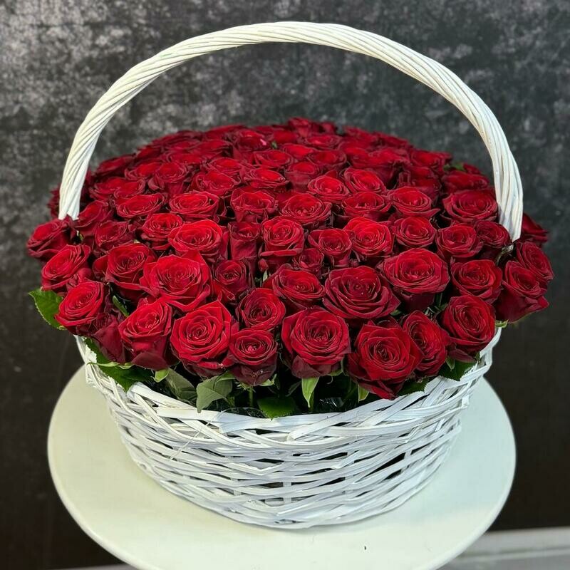101 роза в корзине , премиум