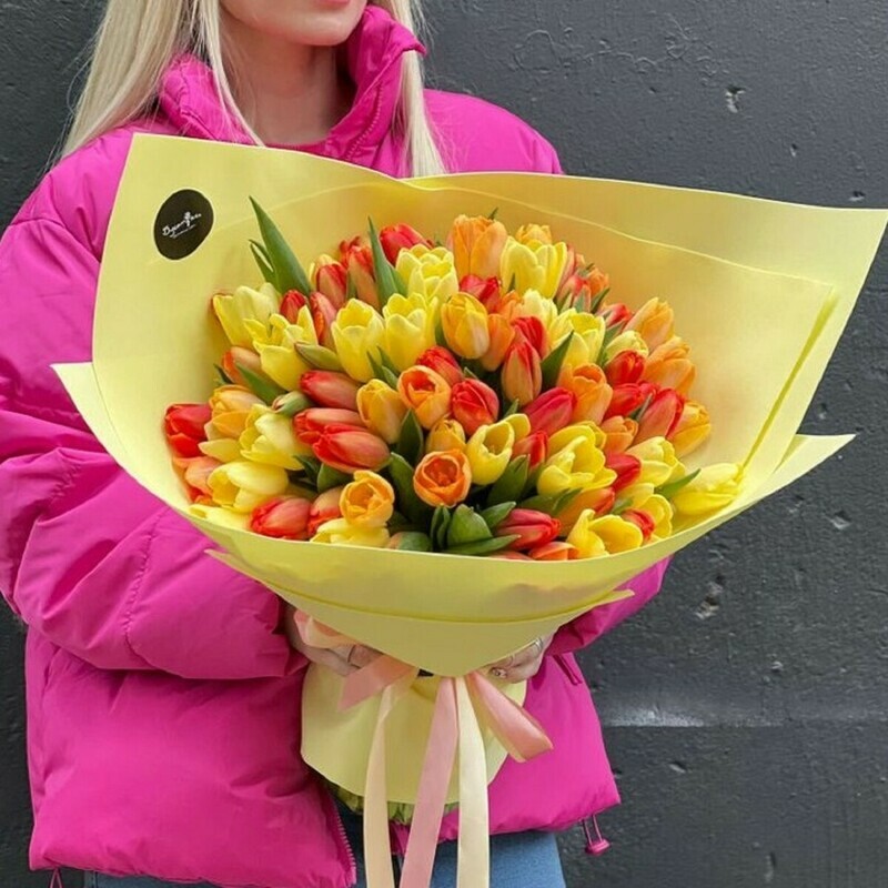 Vesennij buket iz yarkih tyul_panov, vesennij buket iz yarkih tyul_panov