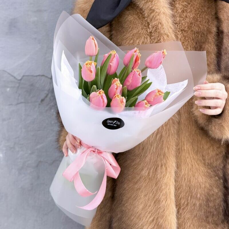 Buket iz 11 rozovih tyul_panov, standart