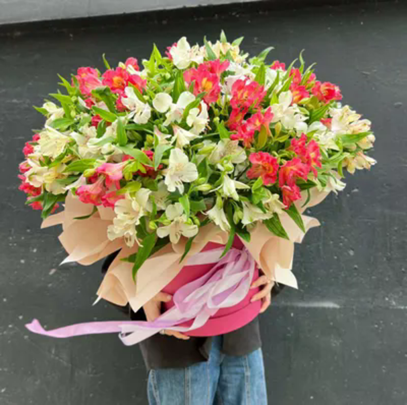 Korobka-gigant iz al_stromerii, luxe