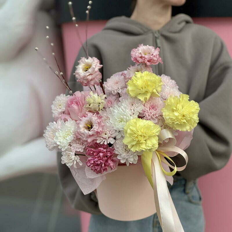 Сборная композиция в нежных оттенках, стандартный