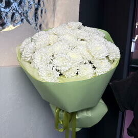 Монобукет из 11 белых хризантем