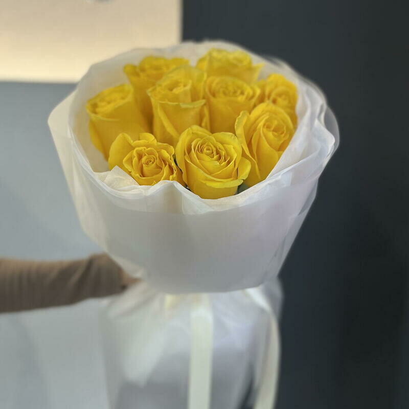 Монобукет шикарных эквадорских роз, монобукет