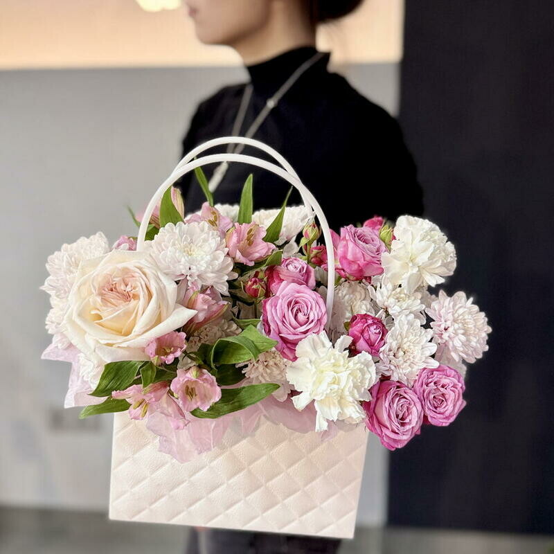 Нежная композиция в сумочке, стандартный