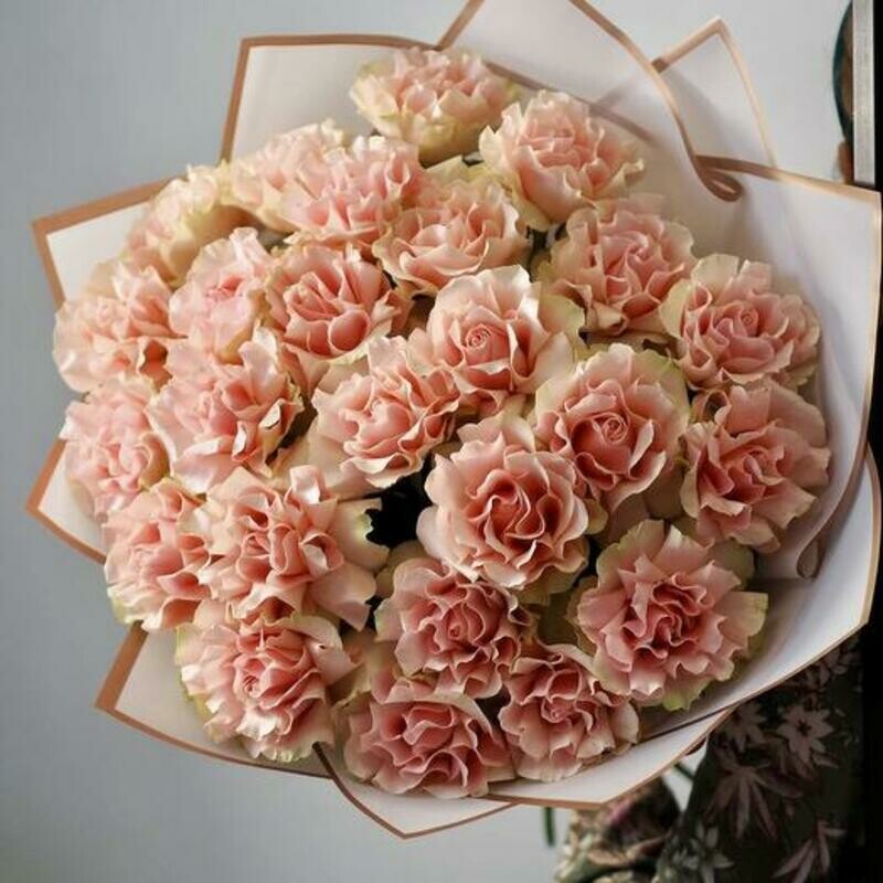 Buket iz 25 rozovih frantcuzskih roz, buket iz 25 rozovih frantcuzskih roz