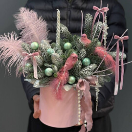 TCilindr YOlka Novogodnyaya Novij God Rozovaya