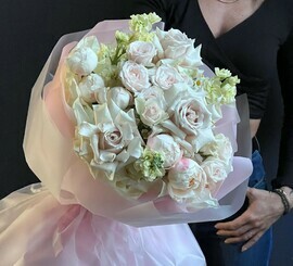 Avtorskij buket " Nezhnie chuvstva"