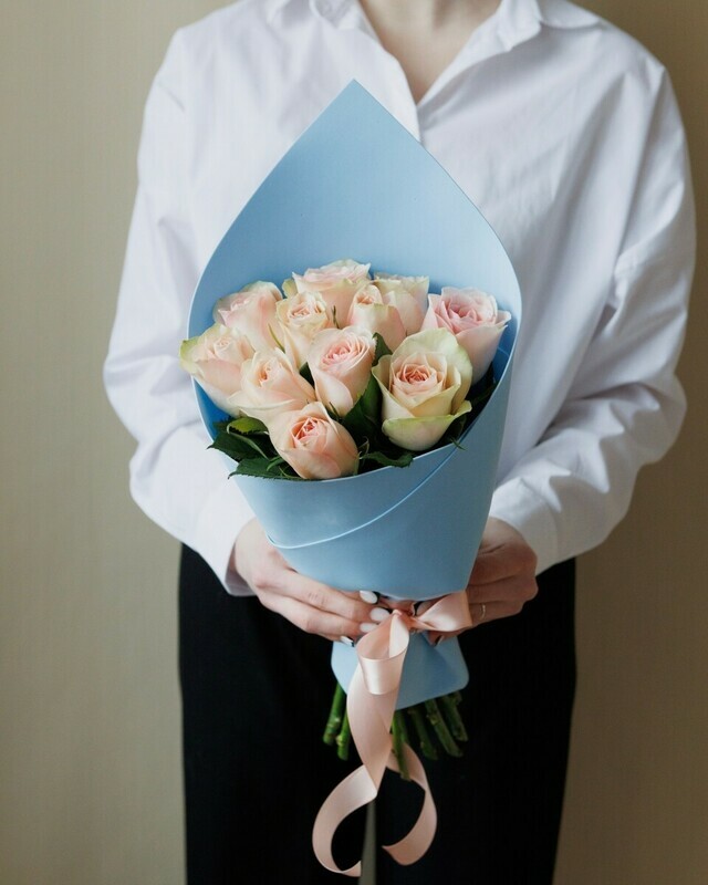 Buket roz Keniya 11sht, reduced