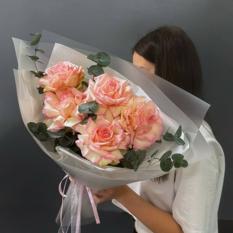 5 Французских Роз с Эвкалиптом, стандартный