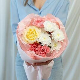 Букет-комплимент с кремовой розой