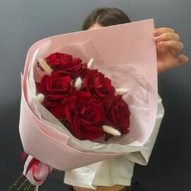 5 Французских Роз с Ларгусом