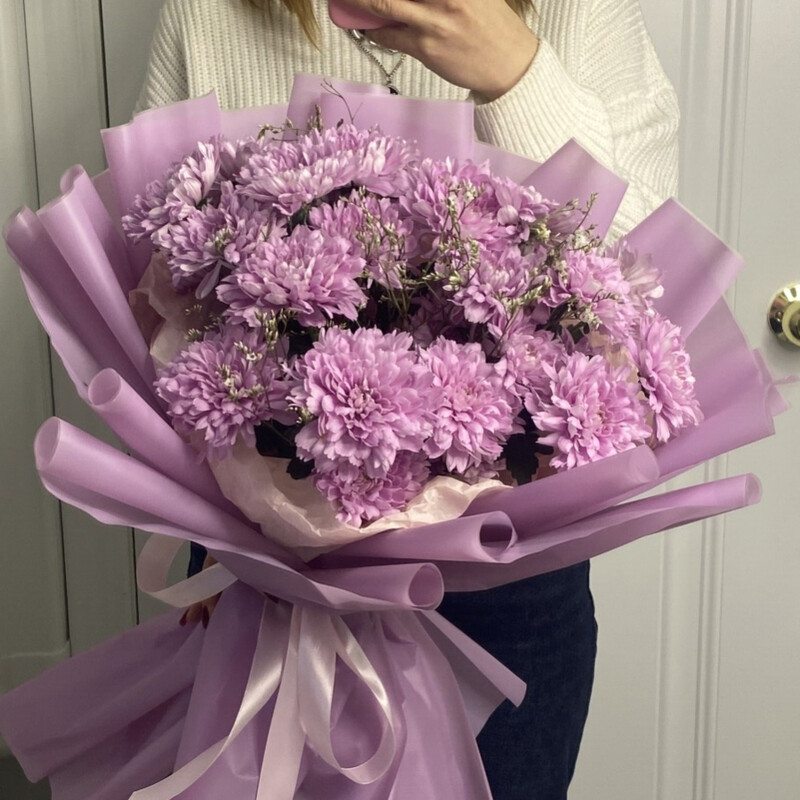 Ob_emnij buket hrizantem, standart