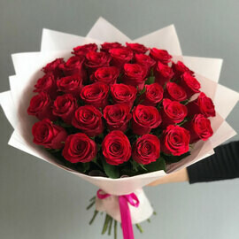 Красные розы