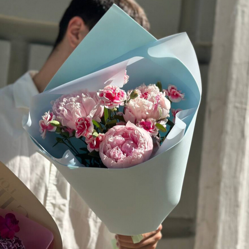 Пионы и диантусы, стандартный