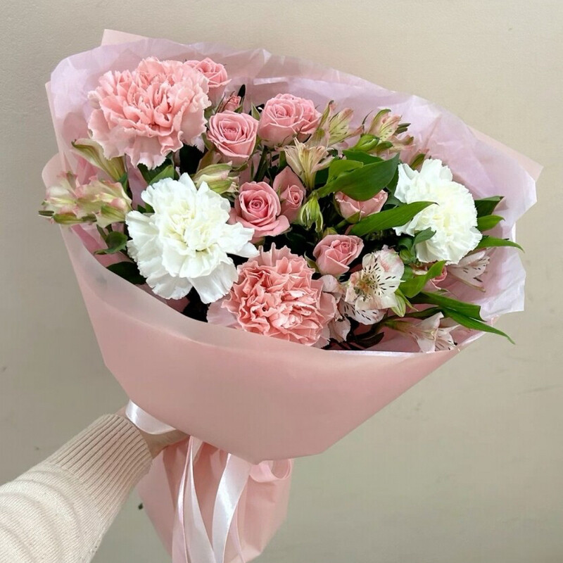 «Nezhnij zefir» avtorskij buket, standart