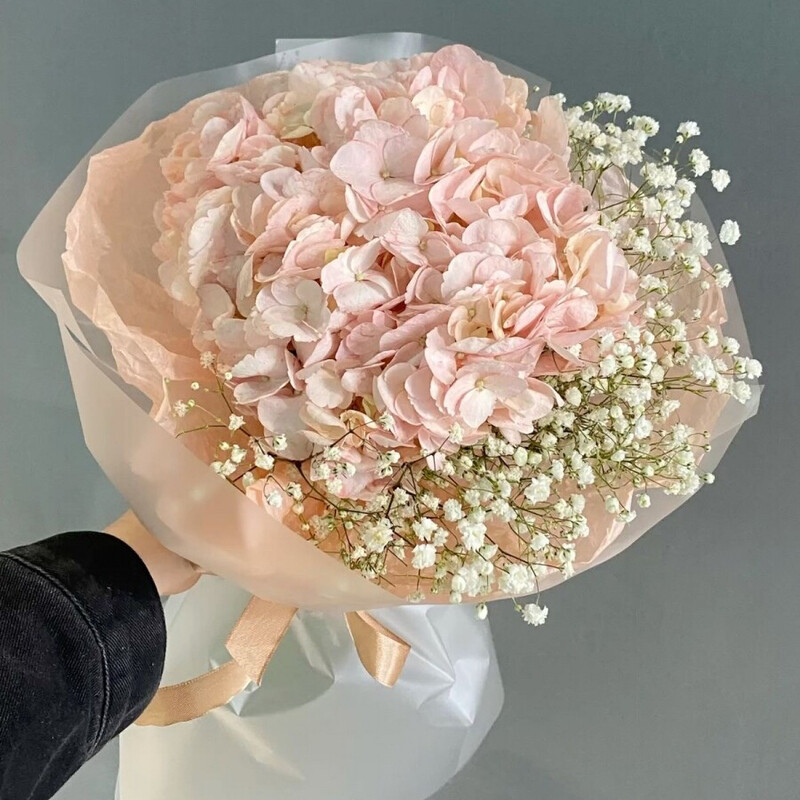 Букет гортензии и гипсофилы, стандартный