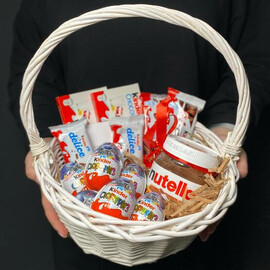 Корзина «Kinder Surprise” размер S