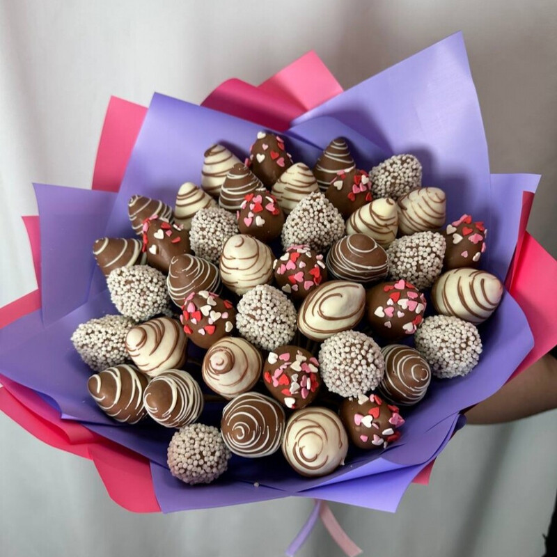 Клубничный букет №2, стандартный