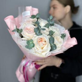 Buket s rozoj Vajt Hara