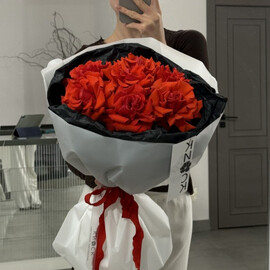 A bright romantic bouquet of red roses