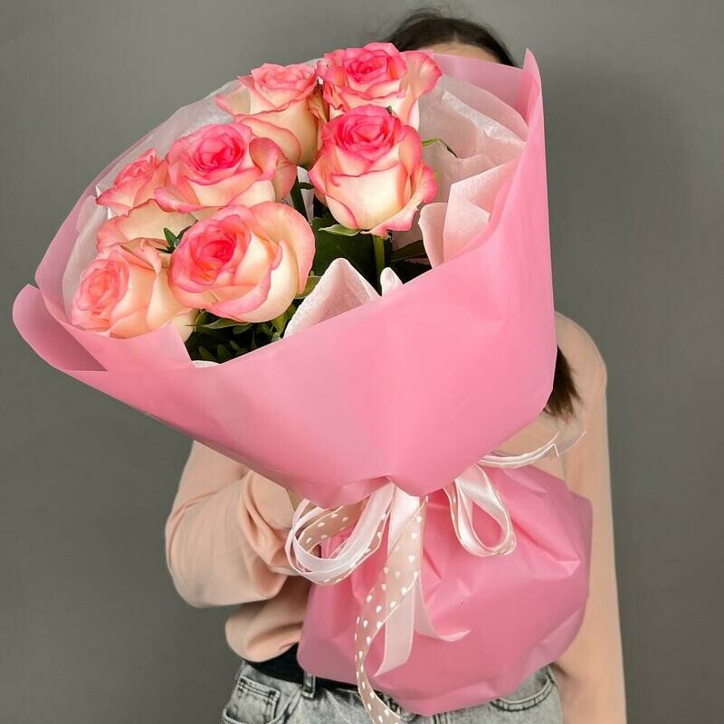 Нежный букет из розовых Роз, монобукет из 7 роз