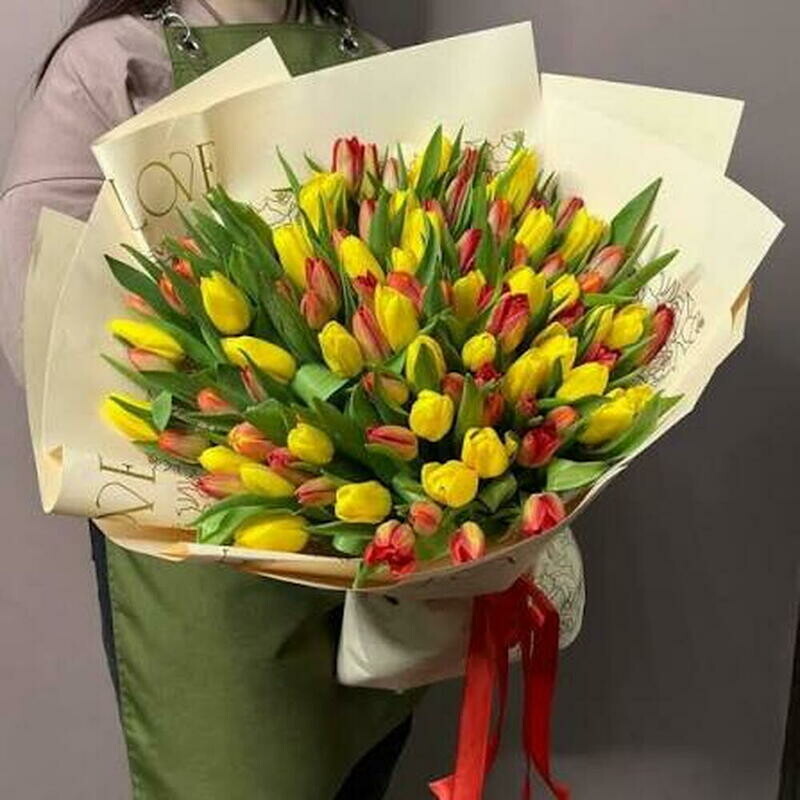 Тюльпаны микс 101шт, монобукет из 101 тюльпана