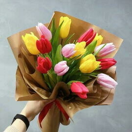 Букет из тюльпанов микс 15шт