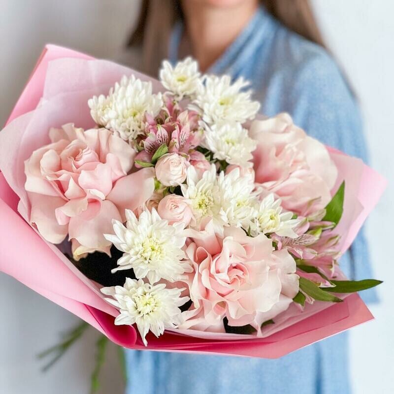 Авторский букет с французскими розами, стандартный