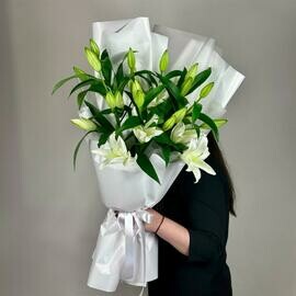 Buket iz 5 shikarnih lilij
