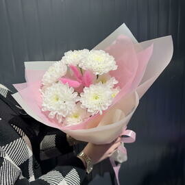 Хризантема с лагурусом