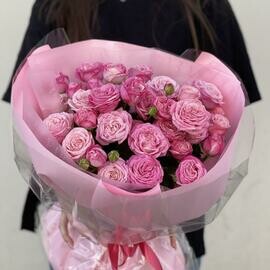 Букет «Восторг для любимой» с кустовыми пионовидными розами