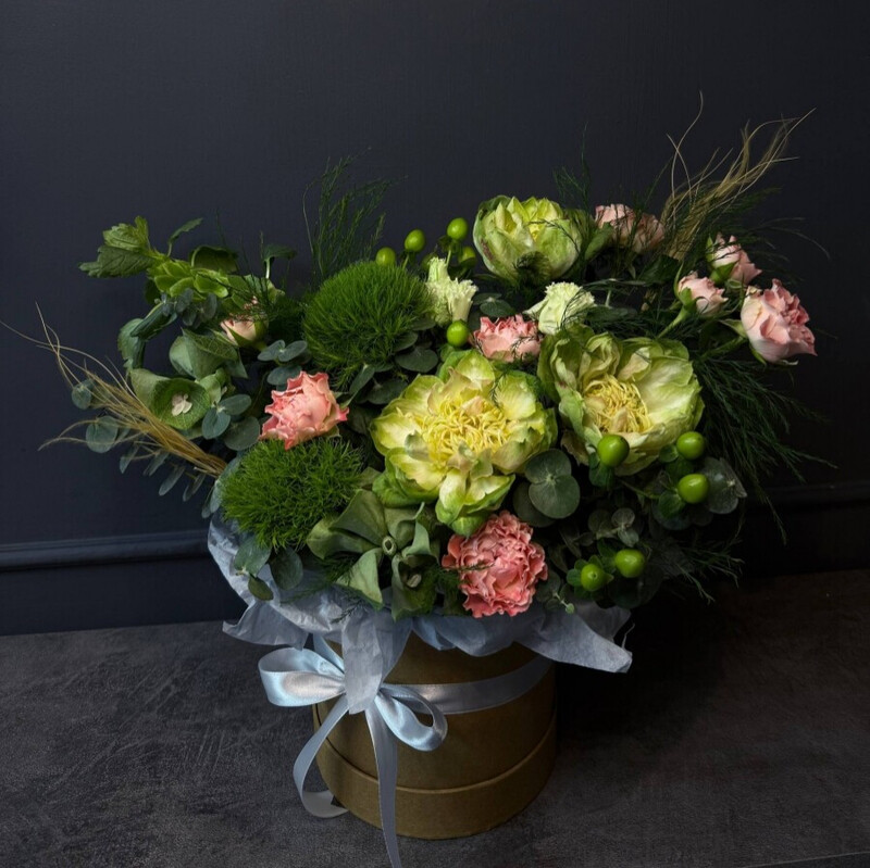 TCveti v korobke "Nezhnie chuvstva", standart