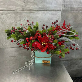 Композиция "Красная заря"