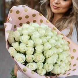 Букет из 51 белой розы