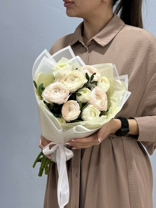 Букет из нежных ранункулюсов 179, букет из нежных ранункулюсов