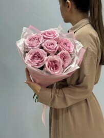 Букет из 7 розовых роз 181