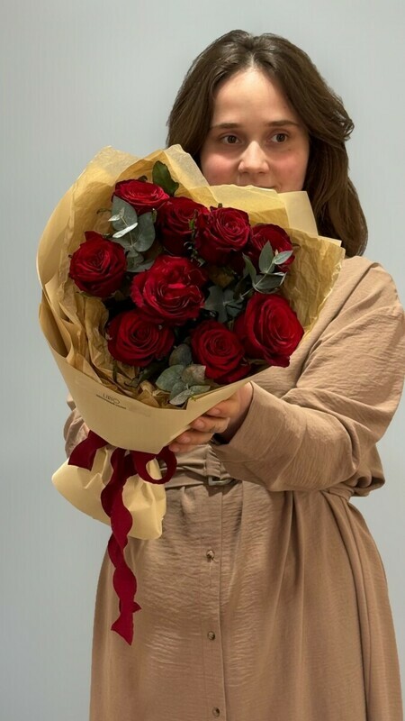 Букет из красных роз  213, стандартный
